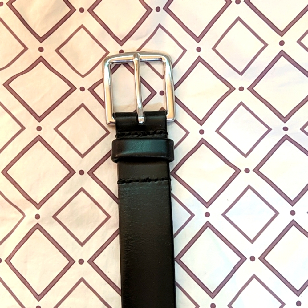 Banana Republic Black Leather Belt.  Size 34